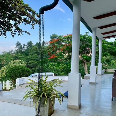 Amandari Holiday Villa Gelioya Extérieur photo
