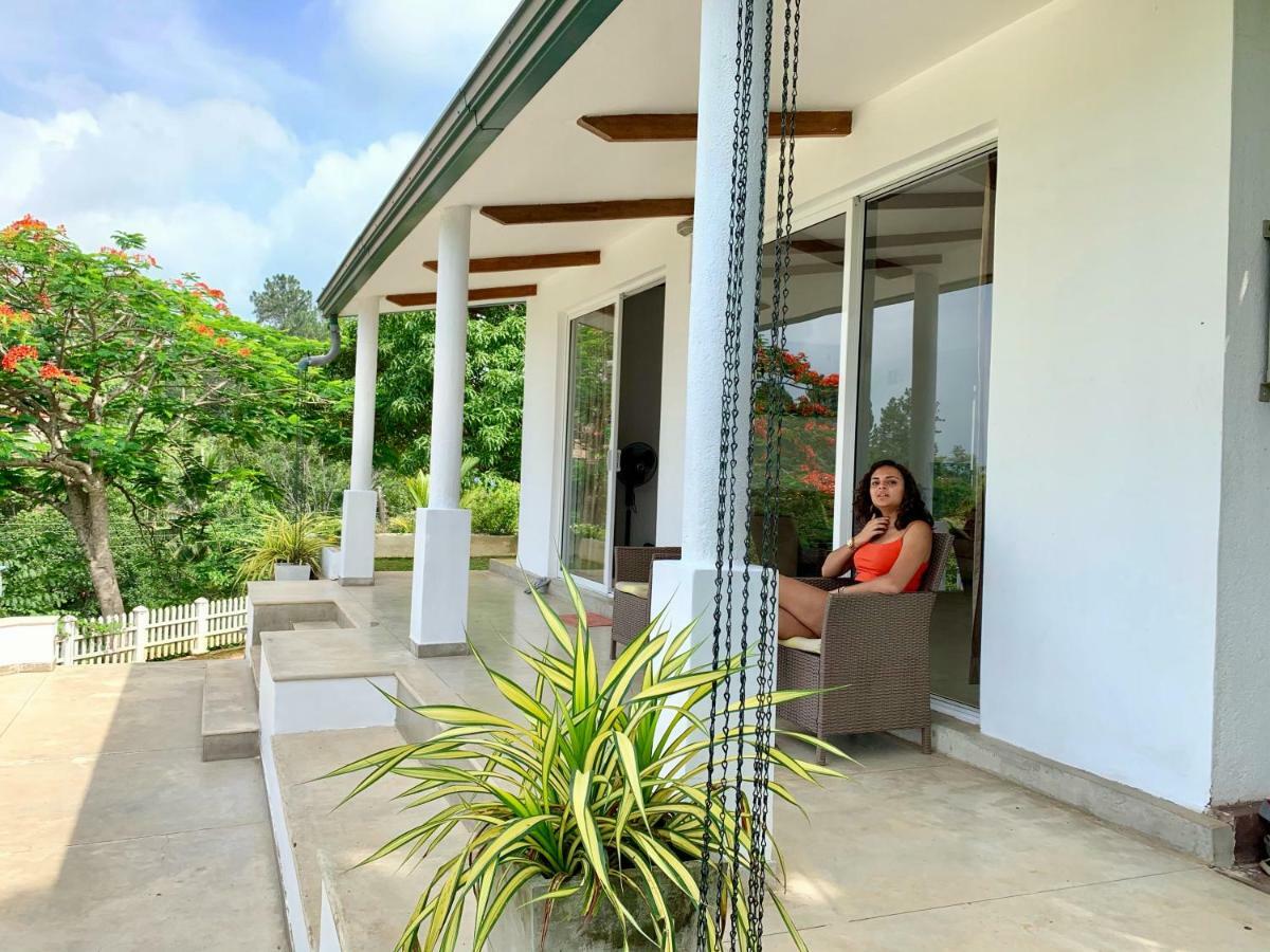 Amandari Holiday Villa Gelioya Extérieur photo