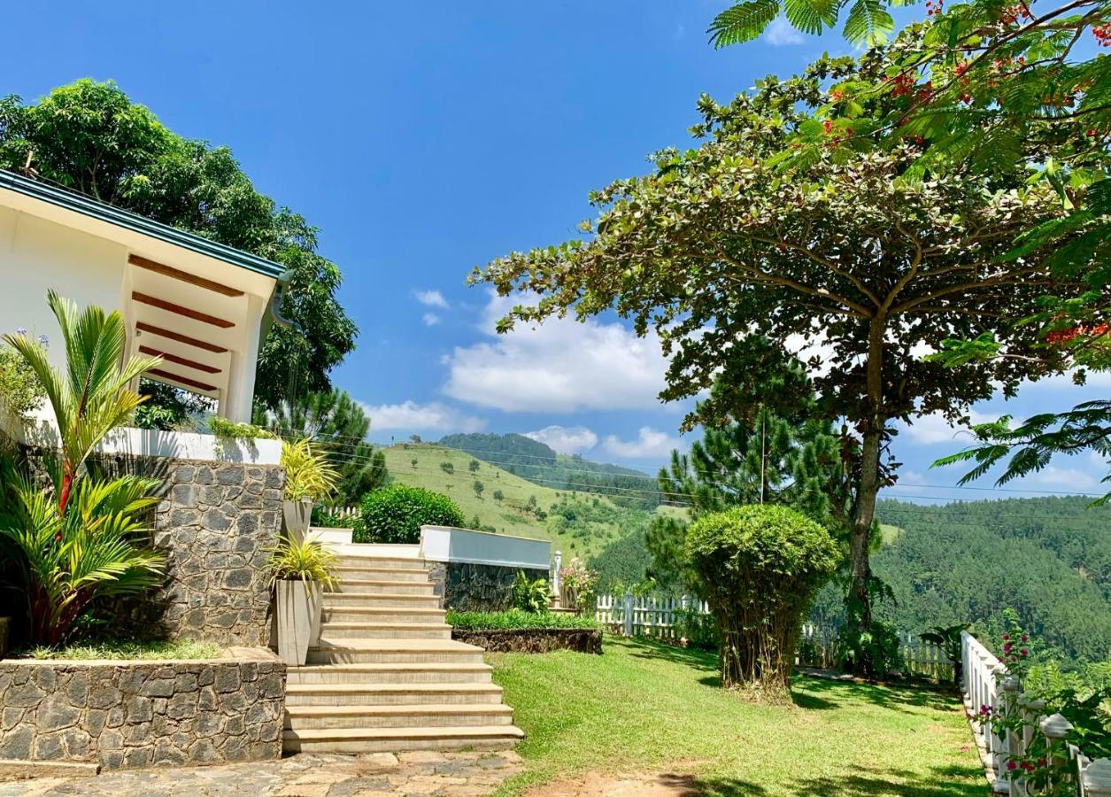 Amandari Holiday Villa Gelioya Extérieur photo