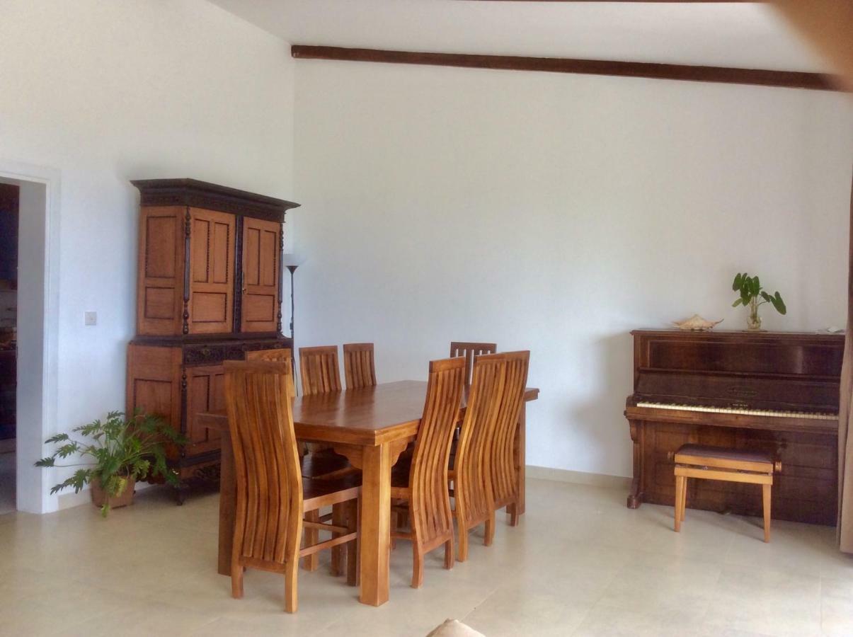 Amandari Holiday Villa Gelioya Extérieur photo