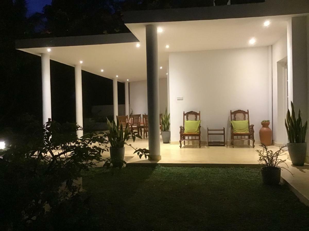 Amandari Holiday Villa Gelioya Extérieur photo